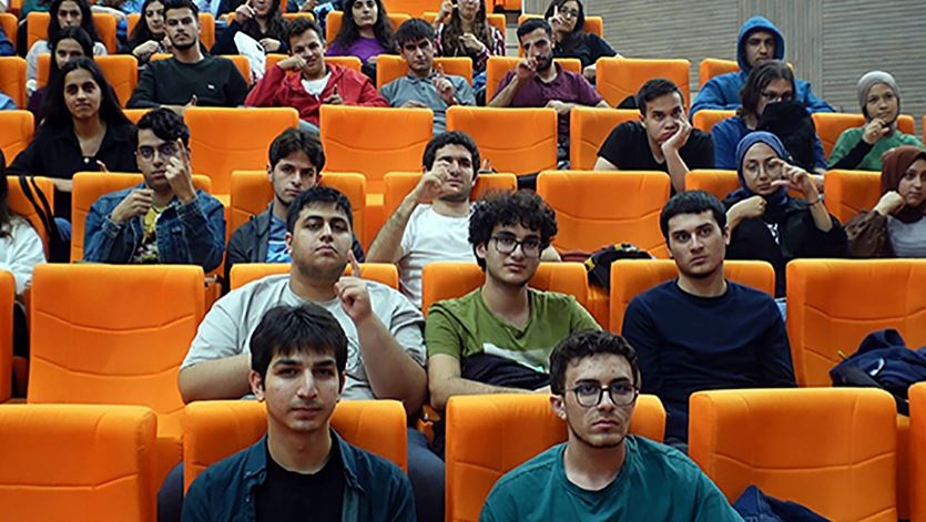 F.Ü hastanesinden işaret dili eğitimi